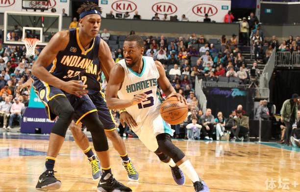 他们还肩负 他们还肩负