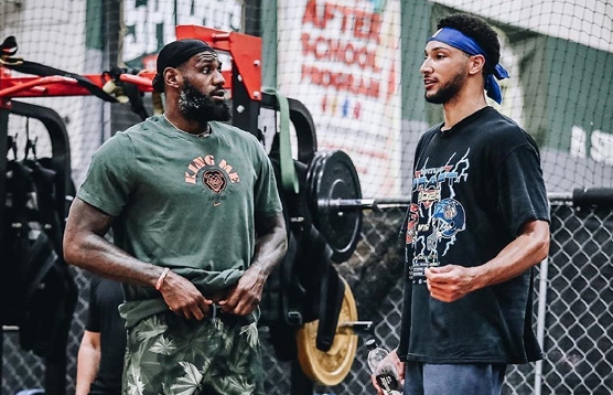 的报道风格 的报道风格