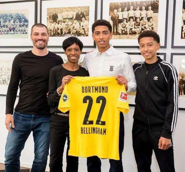 个巨大的成 个巨大的成